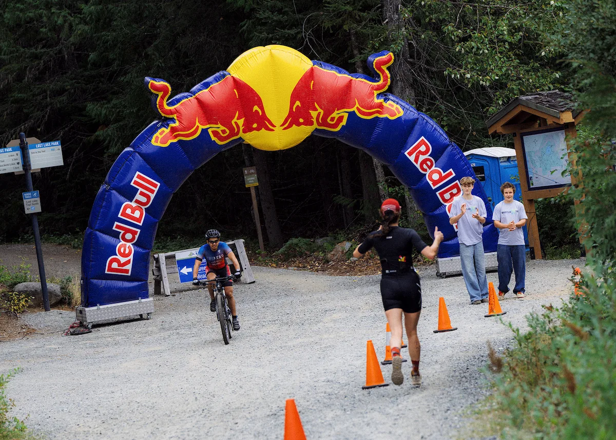 Volunteer crew at Lost Lake Park